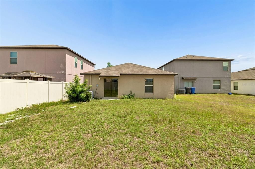 En Venta: $294,000 (3 camas, 2 baños, 1451 Pies cuadrados)