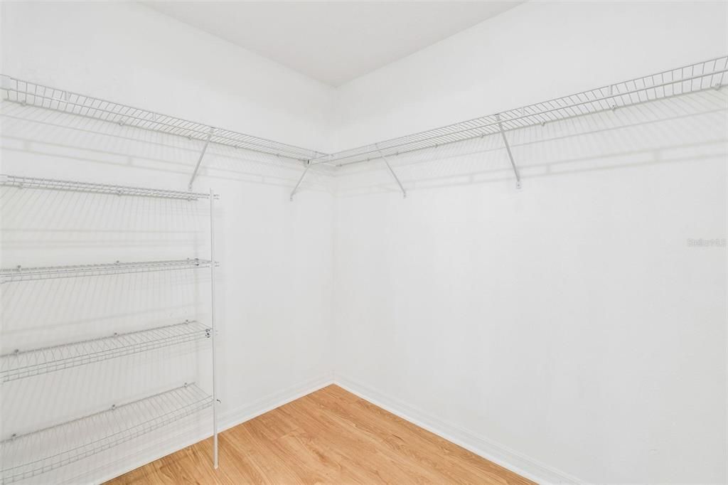 En Venta: $294,000 (3 camas, 2 baños, 1451 Pies cuadrados)
