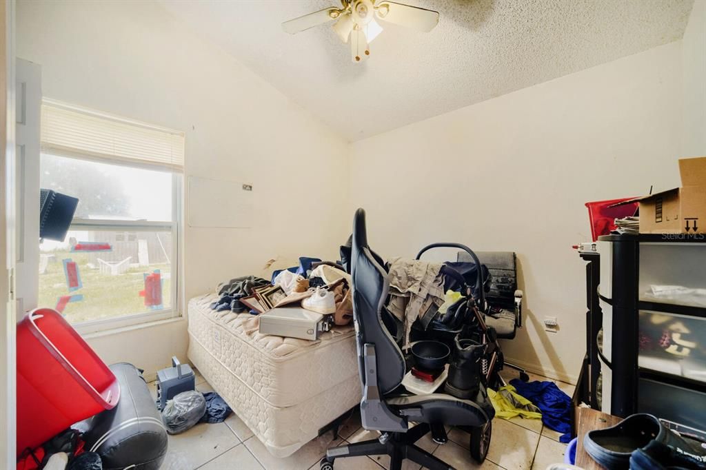 For Sale: $279,900 (3 beds, 2 baths, 1134 Square Feet)