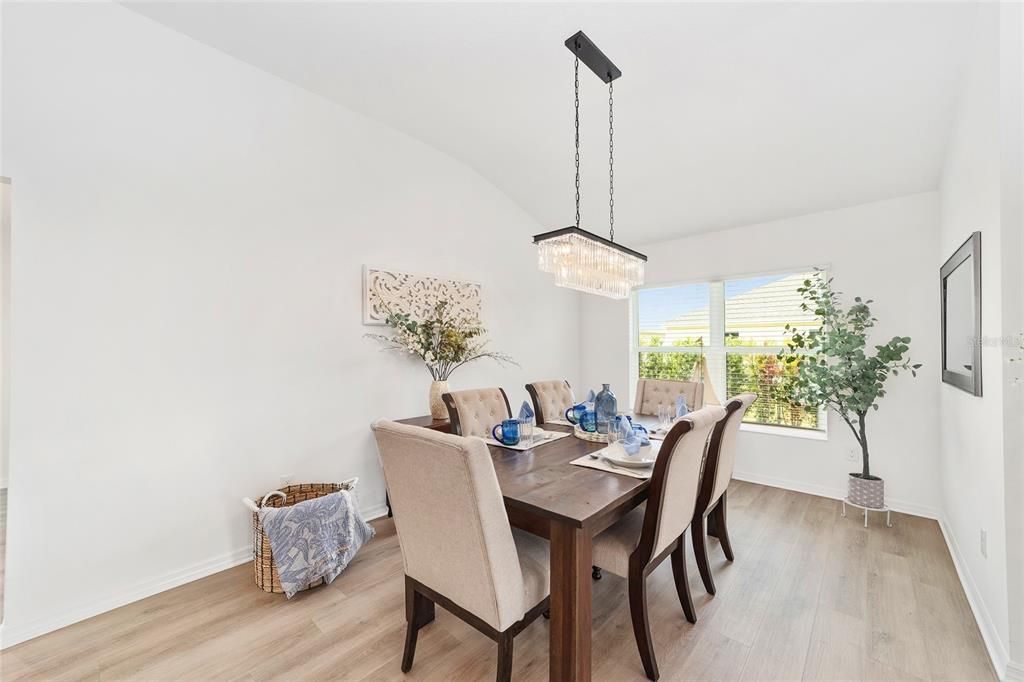 For Sale: $550,000 (4 beds, 2 baths, 2034 Square Feet)