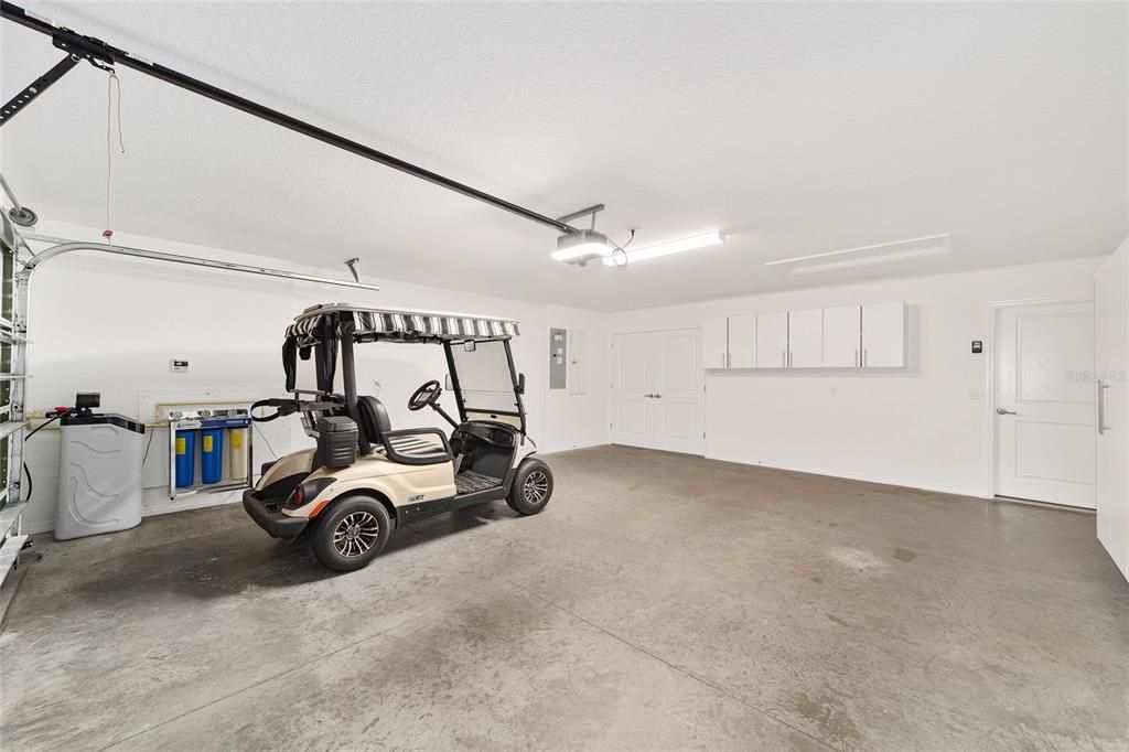 For Sale: $550,000 (4 beds, 2 baths, 2034 Square Feet)