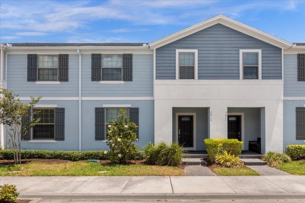 En Venta: $439,000 (5 camas, 4 baños, 2263 Pies cuadrados)