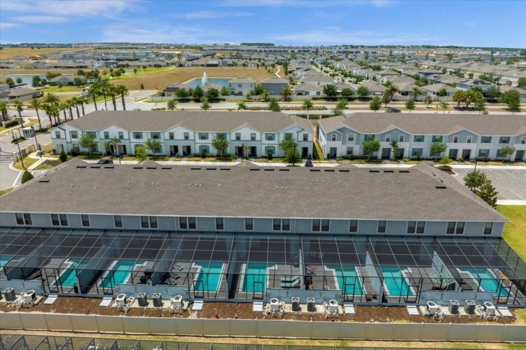 En Venta: $439,000 (5 camas, 4 baños, 2263 Pies cuadrados)