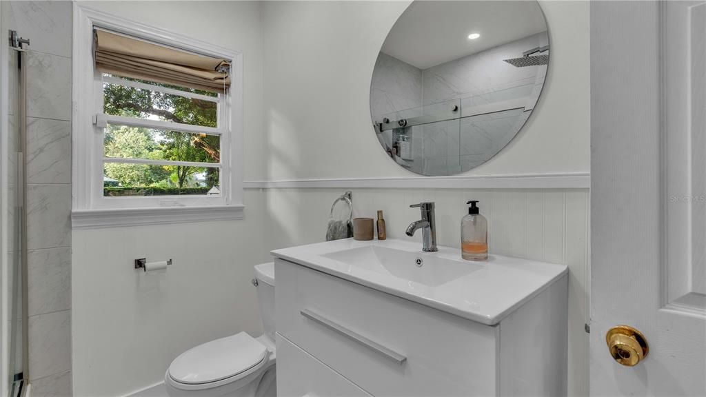 待售: $275,000 (3 贝兹, 1 浴室, 1220 平方英尺)