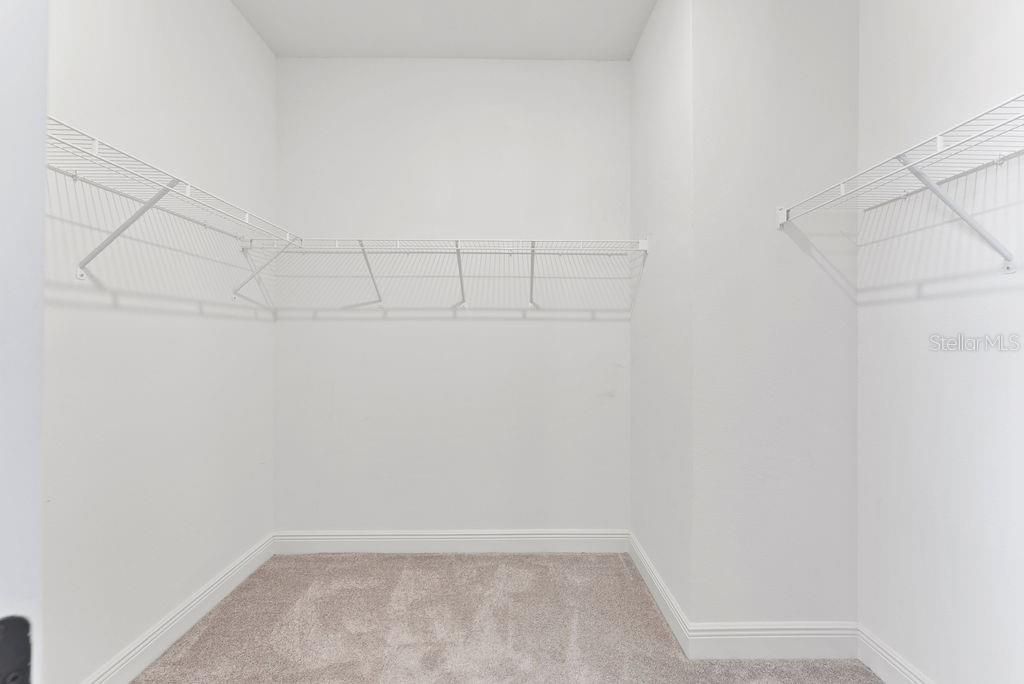 En Renta: $3,900 (5 camas, 3 baños, 2328 Pies cuadrados)