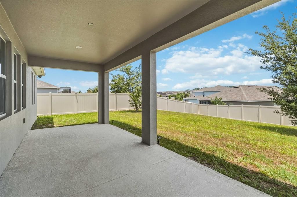 For Rent: $3,000 (4 beds, 2 baths, 1843 Square Feet)