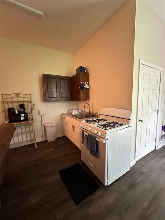 For Sale: $1,450,000 (0 beds, 0 baths, 1612 Square Feet)