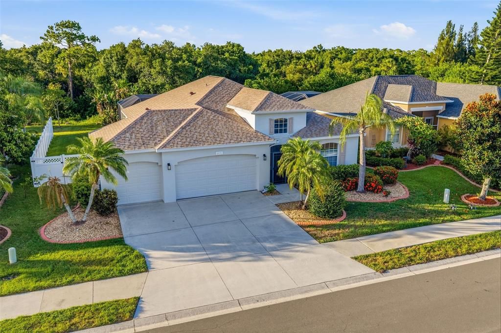 For Sale: $575,000 (4 beds, 2 baths, 2050 Square Feet)