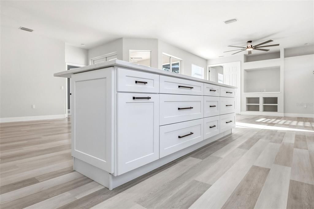 For Sale: $575,000 (4 beds, 2 baths, 2050 Square Feet)