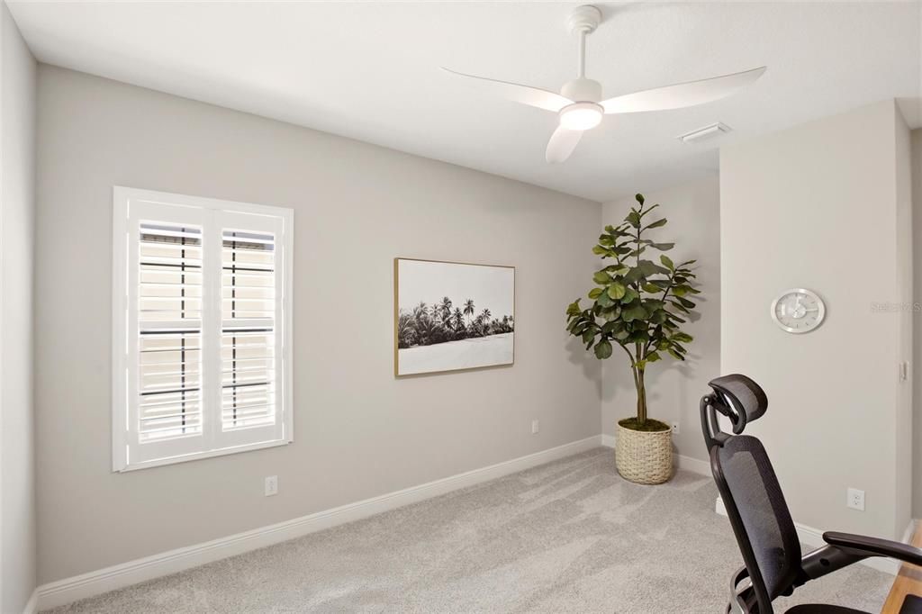 For Sale: $799,900 (5 beds, 4 baths, 3597 Square Feet)