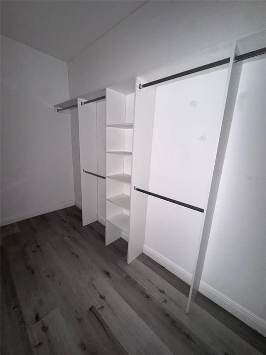 Activo con contrato: $254,900 (3 camas, 2 baños, 1749 Pies cuadrados)