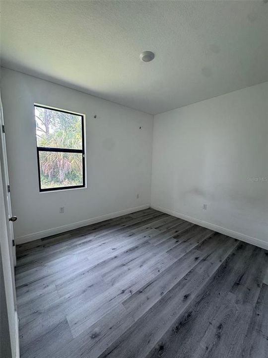 Activo con contrato: $254,900 (3 camas, 2 baños, 1749 Pies cuadrados)