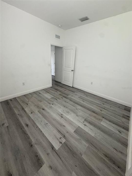 Activo con contrato: $254,900 (3 camas, 2 baños, 1749 Pies cuadrados)