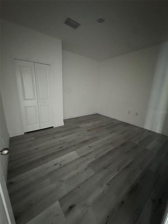 Activo con contrato: $254,900 (3 camas, 2 baños, 1749 Pies cuadrados)