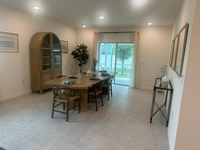 En Venta: $399,900 (4 camas, 2 baños, 1876 Pies cuadrados)