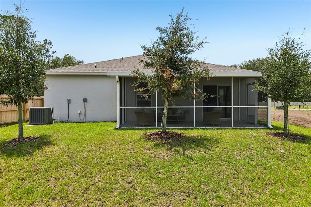 For Sale: $399,900 (4 beds, 2 baths, 1876 Square Feet)