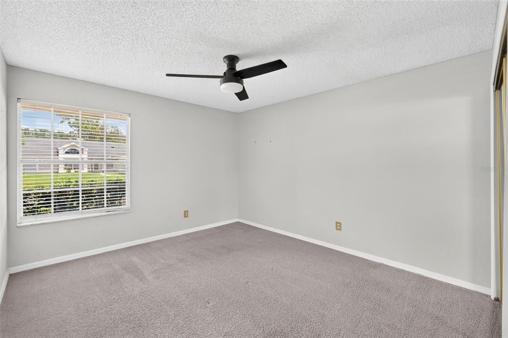 For Sale: $499,900 (4 beds, 2 baths, 2427 Square Feet)