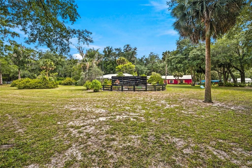 For Sale: $580,000 (2 beds, 2 baths, 1200 Square Feet)