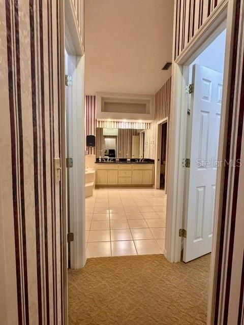En Venta: $479,900 (3 camas, 2 baños, 2655 Pies cuadrados)