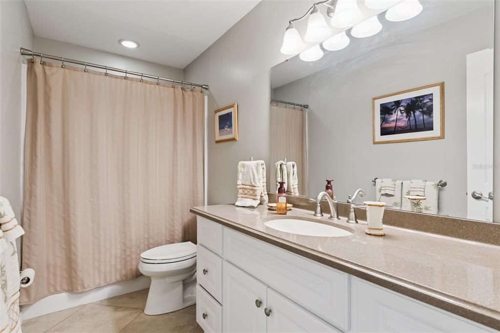 For Sale: $549,900 (3 beds, 2 baths, 1718 Square Feet)