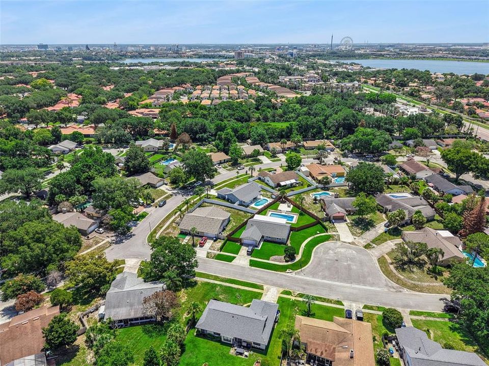 For Sale: $549,900 (3 beds, 2 baths, 1718 Square Feet)