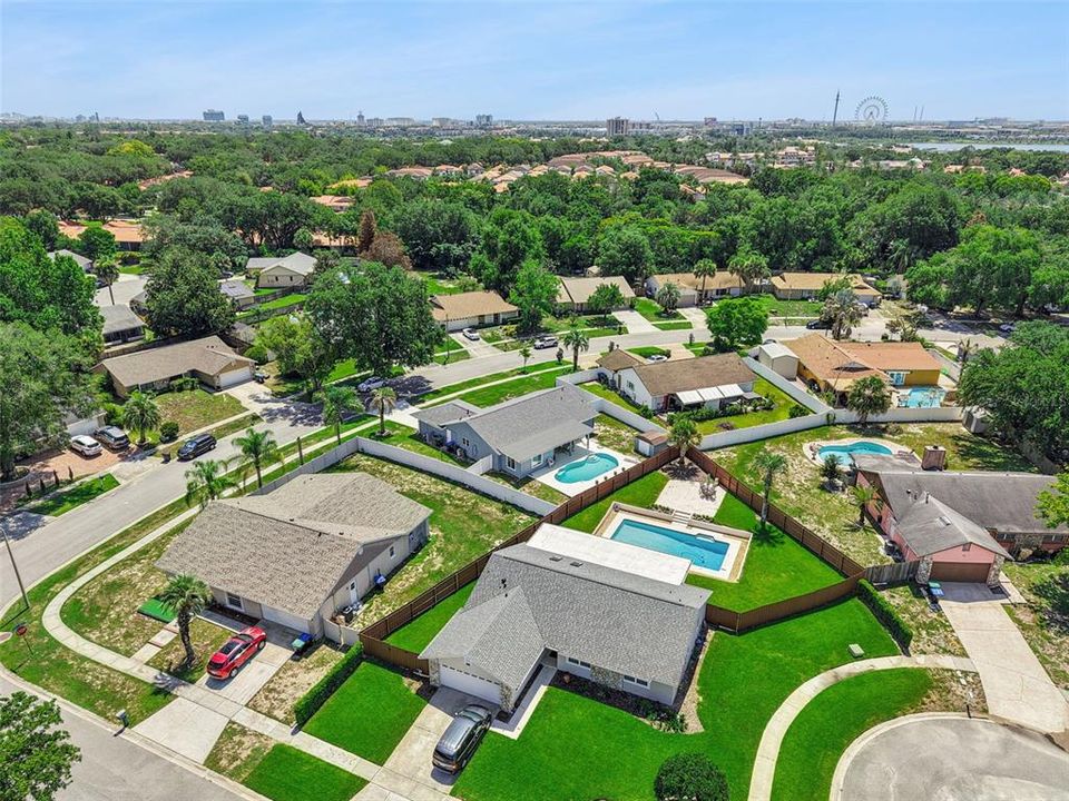 For Sale: $549,900 (3 beds, 2 baths, 1718 Square Feet)