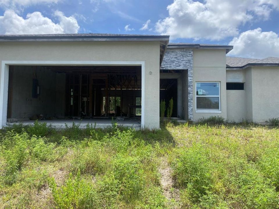 En Venta: $178,000 (4 camas, 2 baños, 1744 Pies cuadrados)