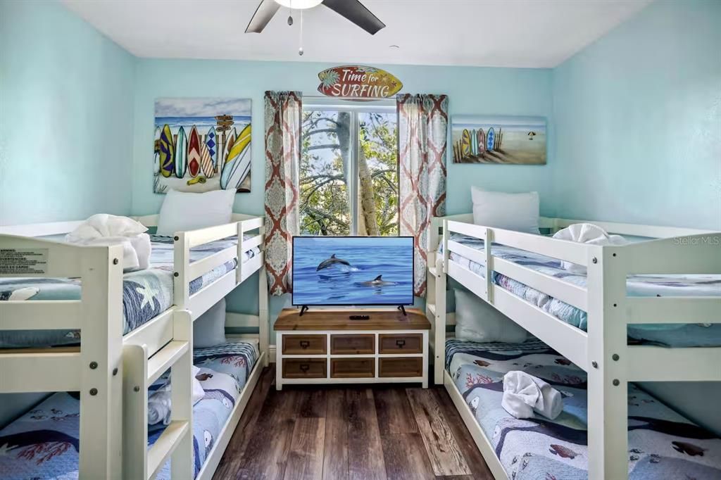 For Sale: $1,395,000 (5 beds, 3 baths, 2449 Square Feet)