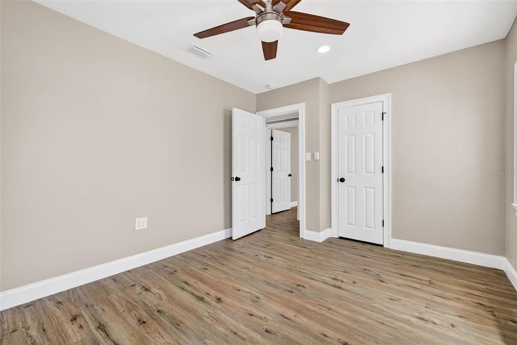 For Rent: $7,000 (6 beds, 3 baths, 2088 Square Feet)
