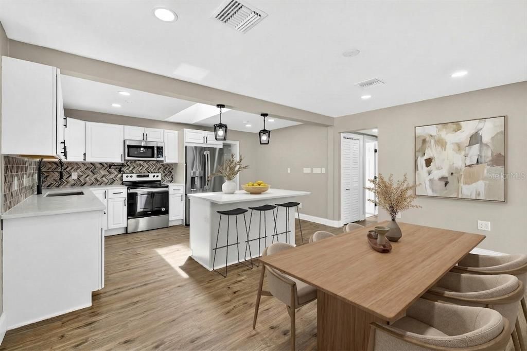 For Rent: $7,000 (6 beds, 3 baths, 2088 Square Feet)