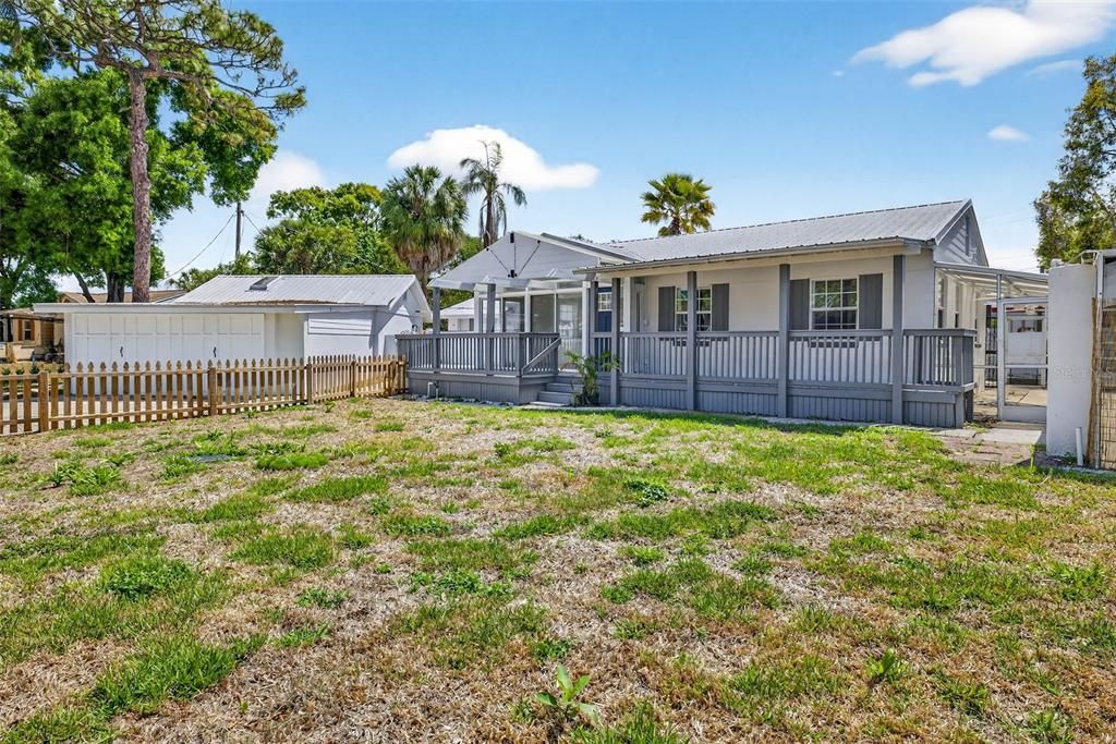 For Rent: $7,000 (6 beds, 3 baths, 2088 Square Feet)