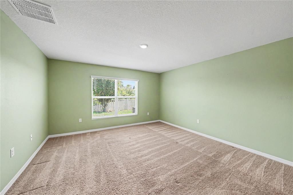 For Sale: $340,000 (3 beds, 2 baths, 1516 Square Feet)