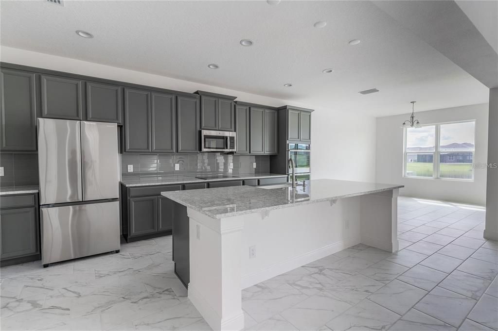 For Rent: $4,400 (5 beds, 3 baths, 3800 Square Feet)