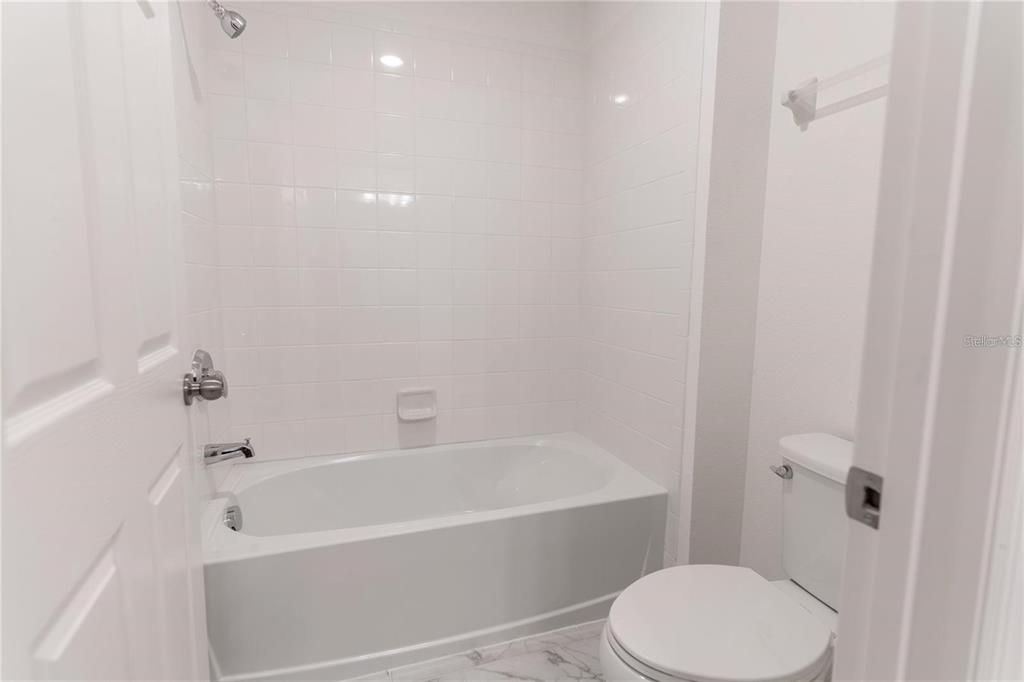 For Rent: $4,400 (5 beds, 3 baths, 3800 Square Feet)