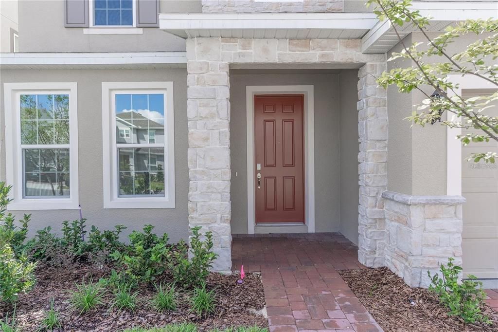 For Rent: $4,400 (5 beds, 3 baths, 3800 Square Feet)