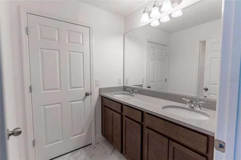 For Rent: $4,400 (5 beds, 3 baths, 3800 Square Feet)