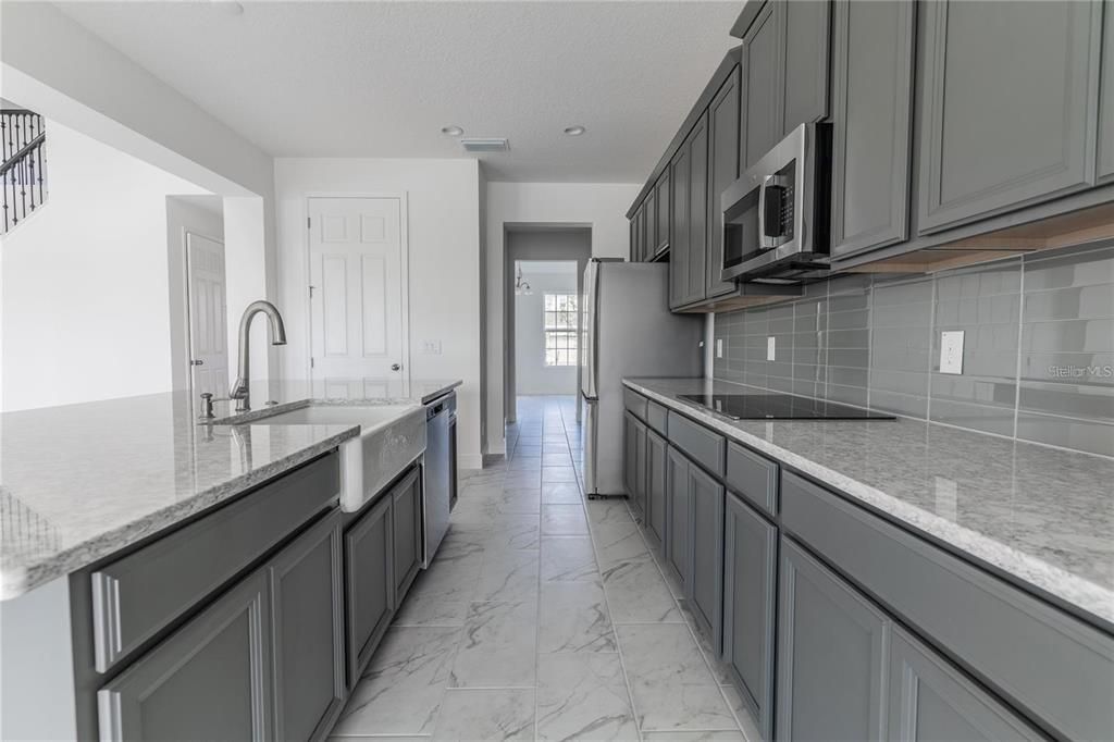 For Rent: $4,400 (5 beds, 3 baths, 3800 Square Feet)