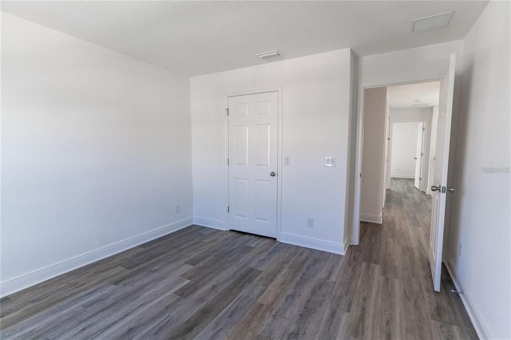 For Rent: $4,400 (5 beds, 3 baths, 3800 Square Feet)
