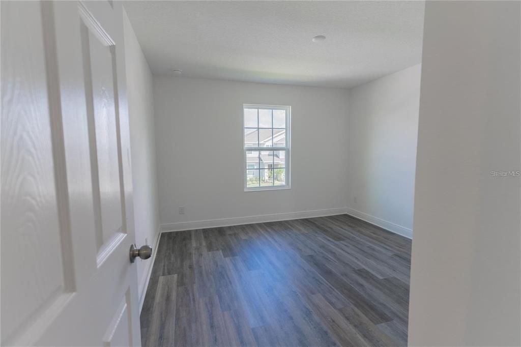 For Rent: $4,400 (5 beds, 3 baths, 3800 Square Feet)