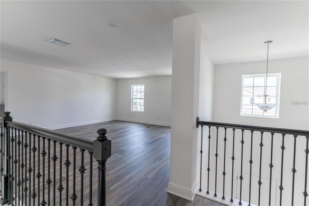 For Rent: $4,400 (5 beds, 3 baths, 3800 Square Feet)