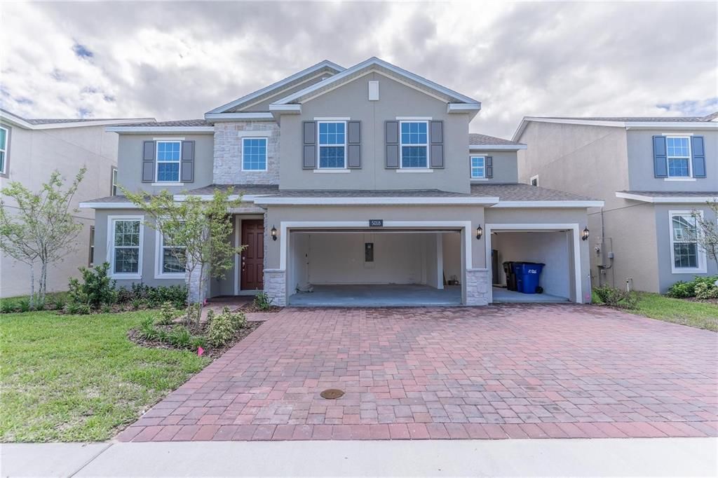 For Rent: $4,400 (5 beds, 3 baths, 3800 Square Feet)