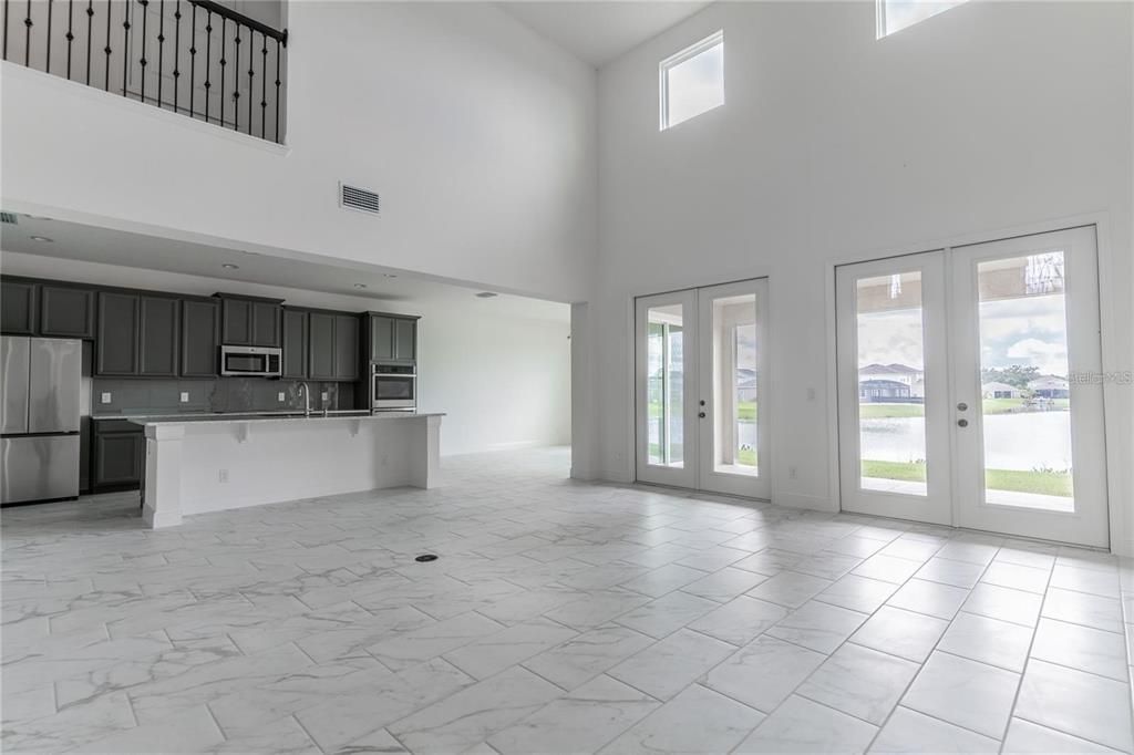 For Rent: $4,400 (5 beds, 3 baths, 3800 Square Feet)