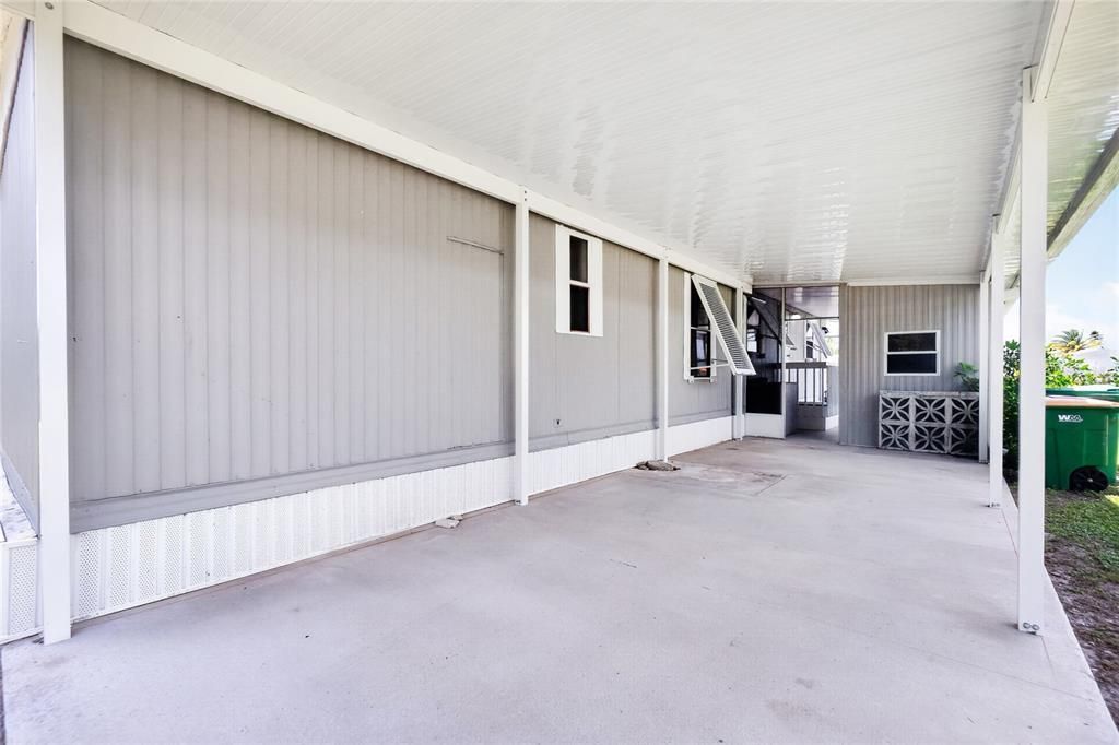For Sale: $113,500 (2 beds, 1 baths, 624 Square Feet)