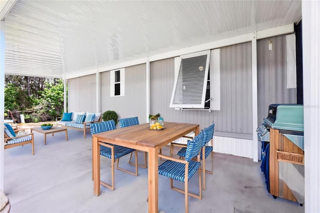 For Sale: $113,500 (2 beds, 1 baths, 624 Square Feet)