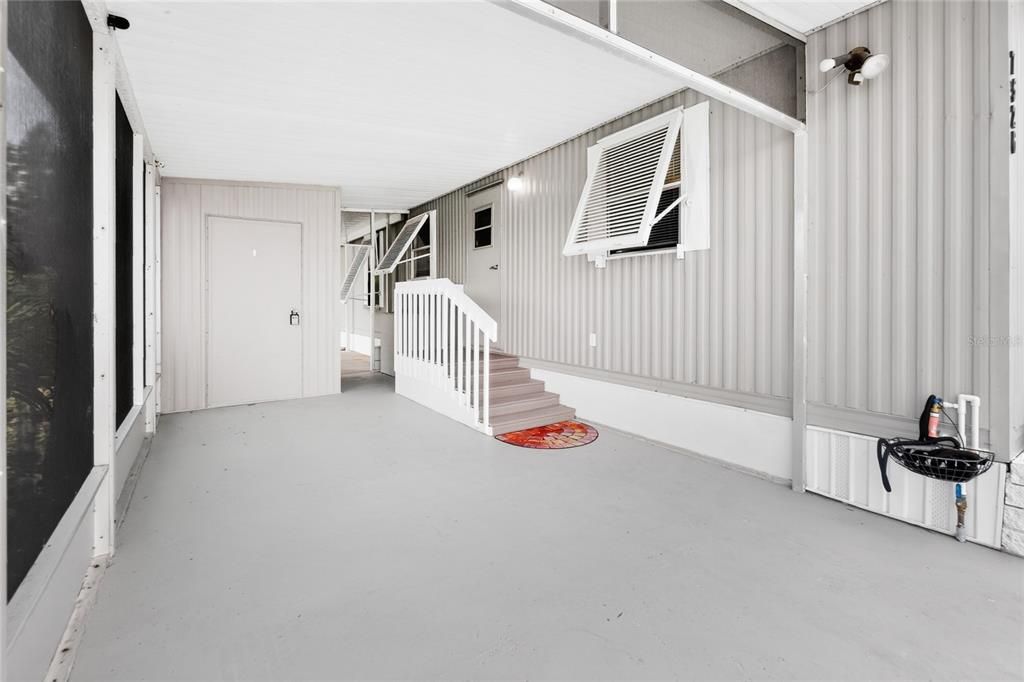 For Sale: $113,500 (2 beds, 1 baths, 624 Square Feet)