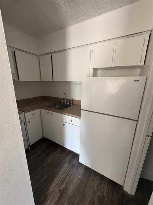 For Rent: $1,069 (0 beds, 1 baths, 336 Square Feet)