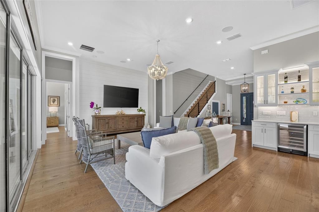 For Sale: $2,400,000 (5 beds, 4 baths, 4830 Square Feet)