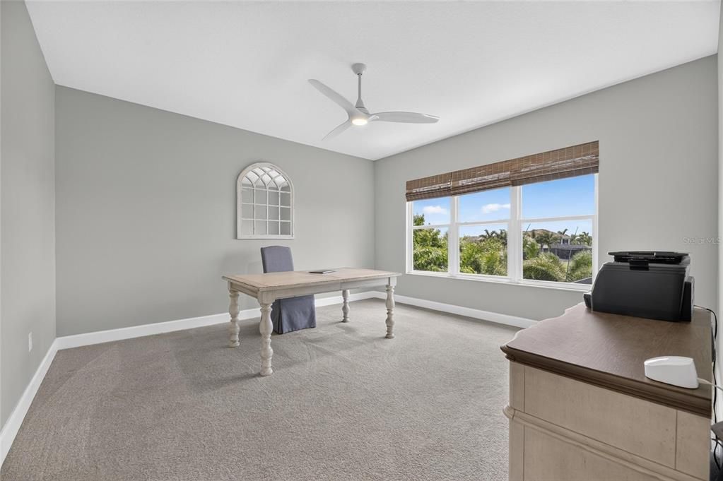 For Sale: $2,400,000 (5 beds, 4 baths, 4830 Square Feet)