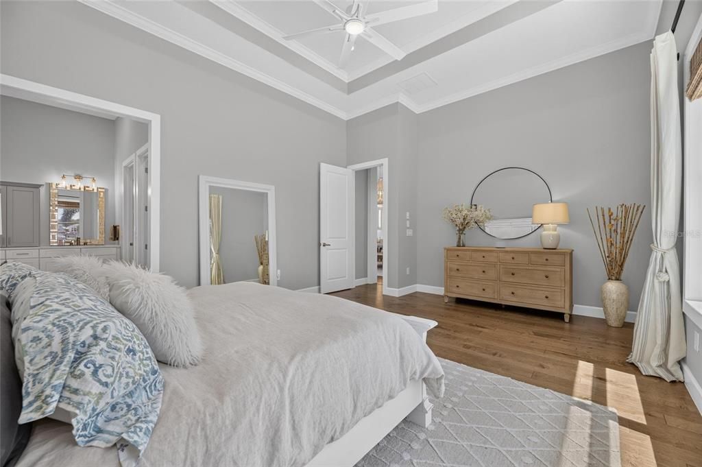 For Sale: $2,400,000 (5 beds, 4 baths, 4830 Square Feet)