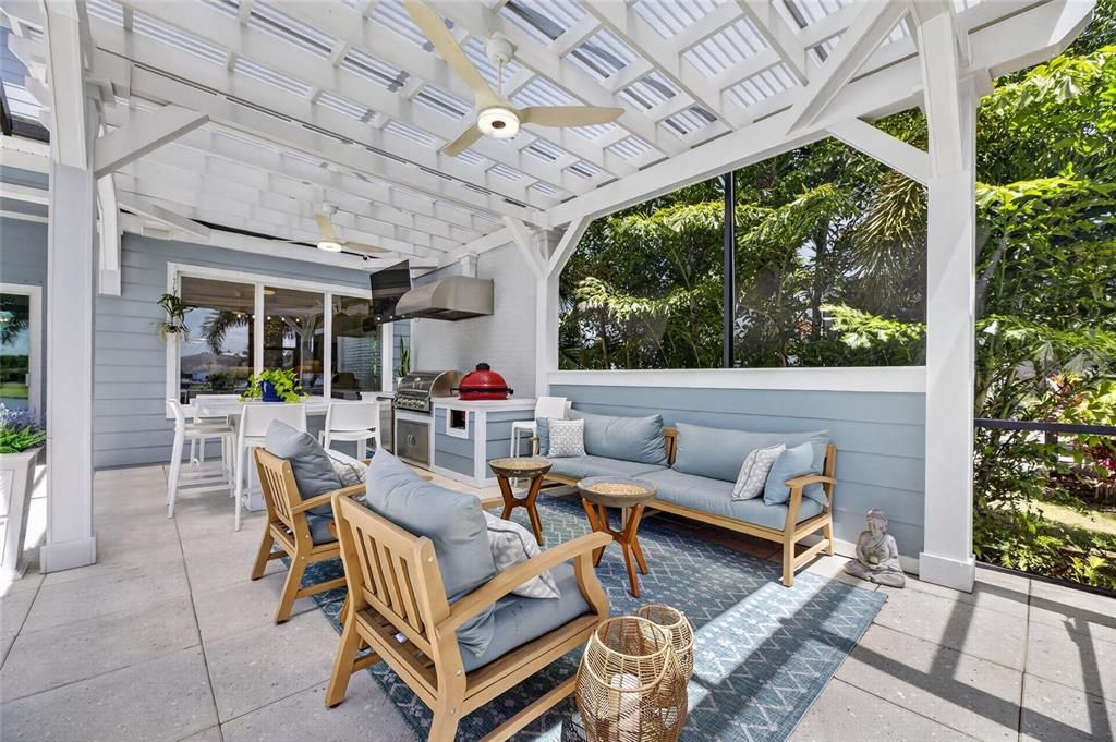 For Sale: $2,400,000 (5 beds, 4 baths, 4830 Square Feet)